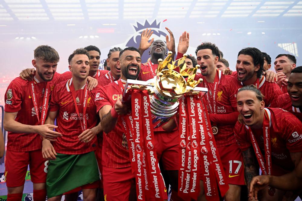 这谁顶得住啊？雷霆首节狂轰45分！9人登场均有得分入账